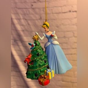 Vintage Enesco Disney Princess Cinderella Lighted Christmas Ornament DisneyCore‎